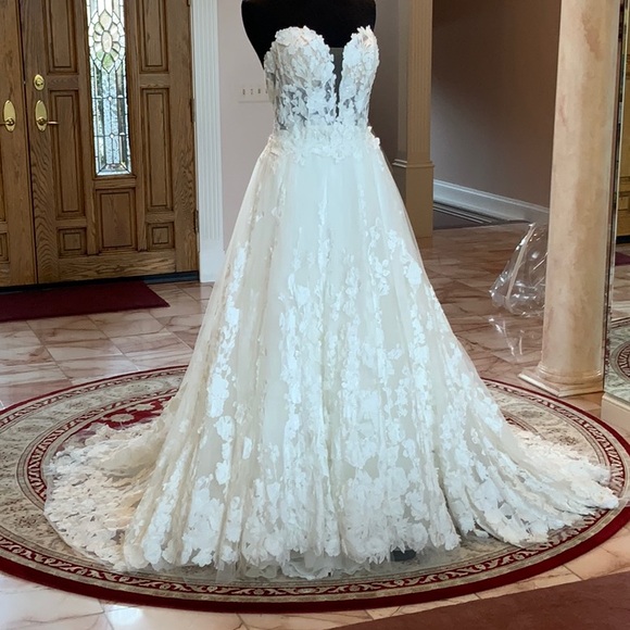NWT CASABLANCA JOLIE 2481 IVORY WEDDING DRESS BRIDAL SZ. 12 DETACHABLE TRAIN - Picture 1 of 14